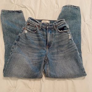 Abercrombie&Finch The 90’s straight ultra rise size jeans